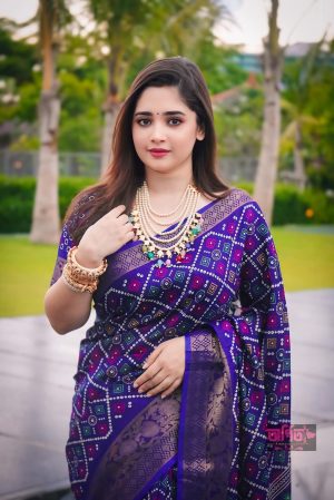 ডিজিটাল প্রিন্টেড সফট সিল্ক শাড়ি – স্টাইল আর কমফোর্ট একসাথে! (code-112)