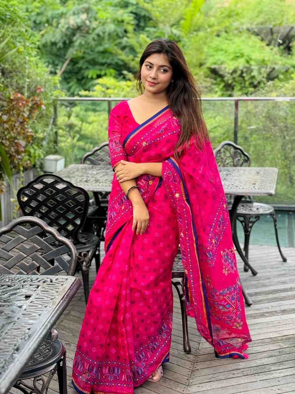 প্রিমিয়াম বুটিক শাড়ি, এম্বয়ডারী এবং সুতার কাজ করা সাথে রানিং ব্লাউস পিস থাকবে (Code PBS209) - Image 3