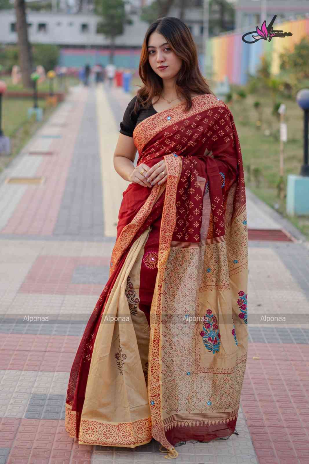 প্রিমিয়াম এন্ডি কটন বুটিক শাড়ি – সম্পূর্ণ সুতার ও এমব্রয়ডারি কাজ করা (কোড - 34) - Image 2