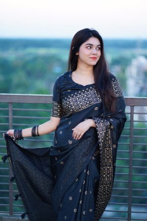 প্রিমিয়াম জাপানি সিল্ক শাড়ী + ম্যাচিং ব্লাউজ পিচ (Code 01)